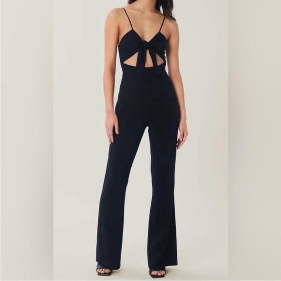 Lita by Ciara Revolve Black Tie Front Open Cutout Crepe Jumpsuit Size XS - Picture 1 of 7